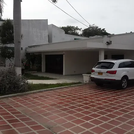 Hospedaje Jukopila Crespo